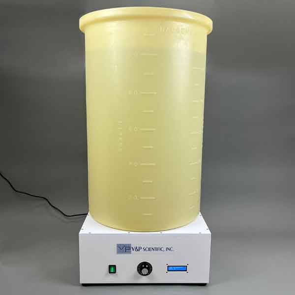 The VP 706G-4 mixing 30 gallons with 785 stir elements